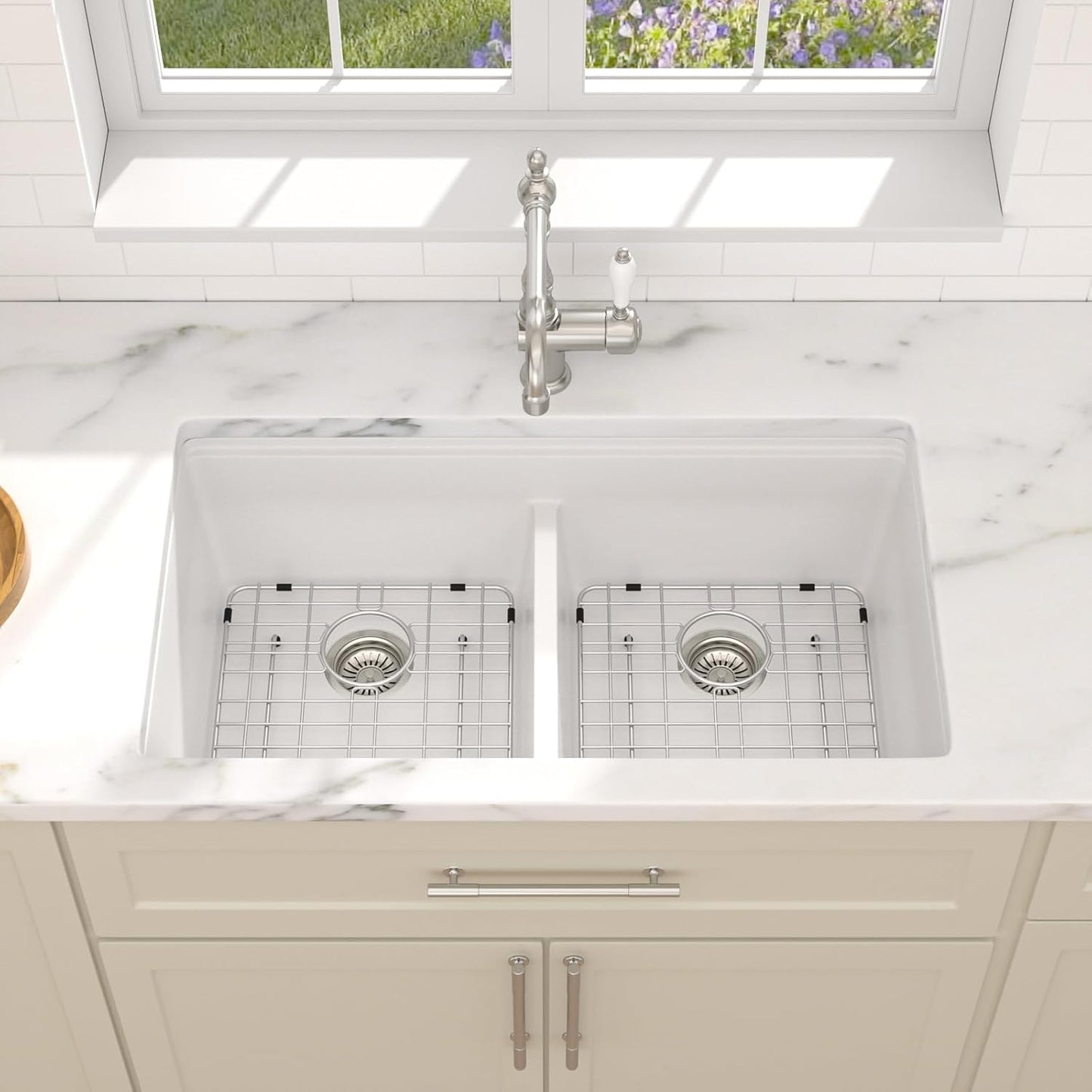 Dcolora 33 Inch Granite Compoisite Kitchen Sink White Undermount Kitchen Sink 50/50 Double Bowl Workstation Elegant Under Counter basin 33"×19“×10”，#DC-GX3327