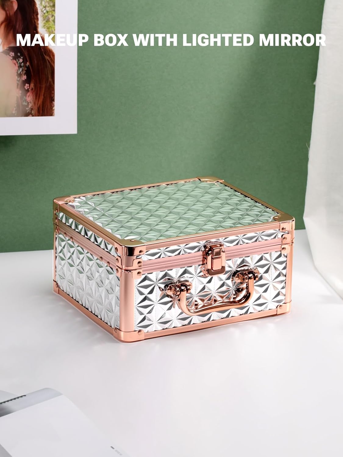 Qislee Makeup Box with A Detachable Lighted Mirror, Waterproof Travel Train Case, Cosmetic Organizer and Makeup Suitcase with Adjustable Dividers, Magnetic LED Mirror(Sparkling Silver)