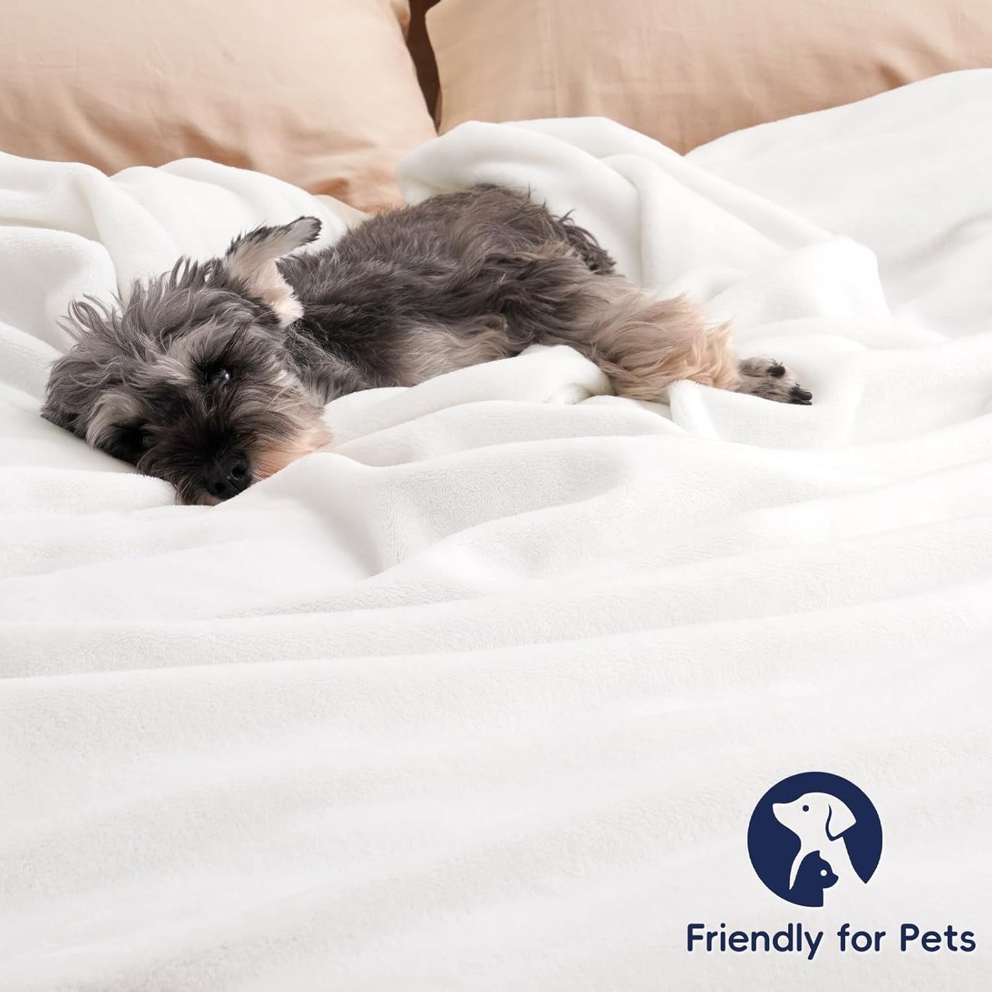 PHF Ultra Soft Fleece Blanket Twin Size, No Shed No Pilling Luxury Plush Cozy 300GSM Lightweight Blanket for Bed, Couch, Chair, Sofa Suitable for All Season, 66" x 90", White
