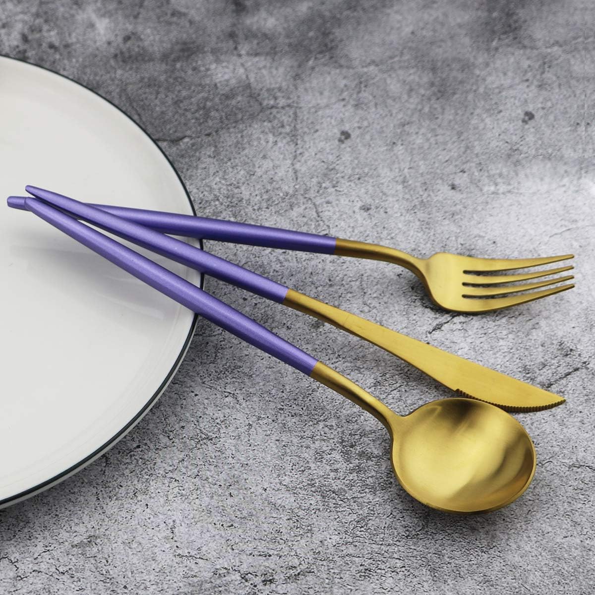 Gugrida 5-Piece Matte Gold Silverware Set, 18/10 Stainless Steel Satin Finish Flatware, Kitchen Utensil Set, Dishwasher Safe