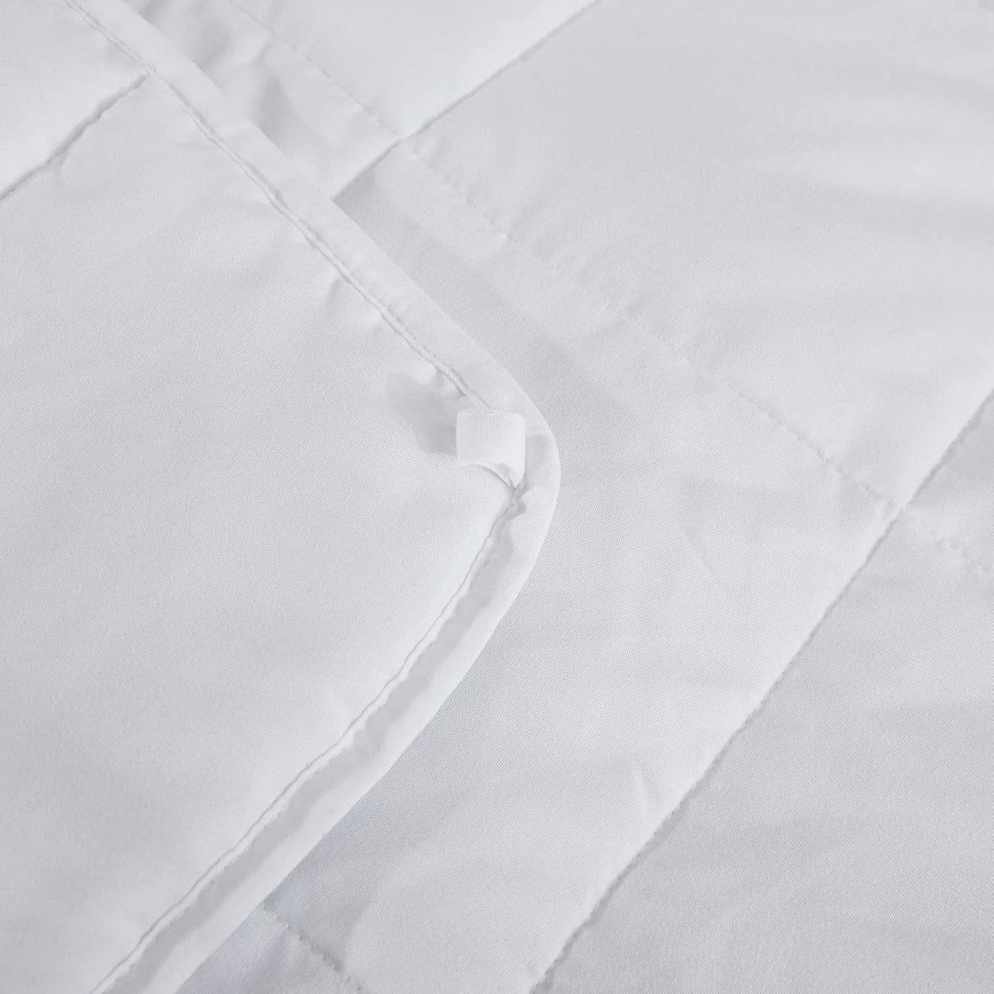 L'AGRATY Weighted Blanket - 48"x72" 15lbs Cooling Breathable Heavy Blanket Microfiber Material with Glass Beads Big Blanket for Adult All-Season Summer Fall Winter Soft Thick Comfort Blanket