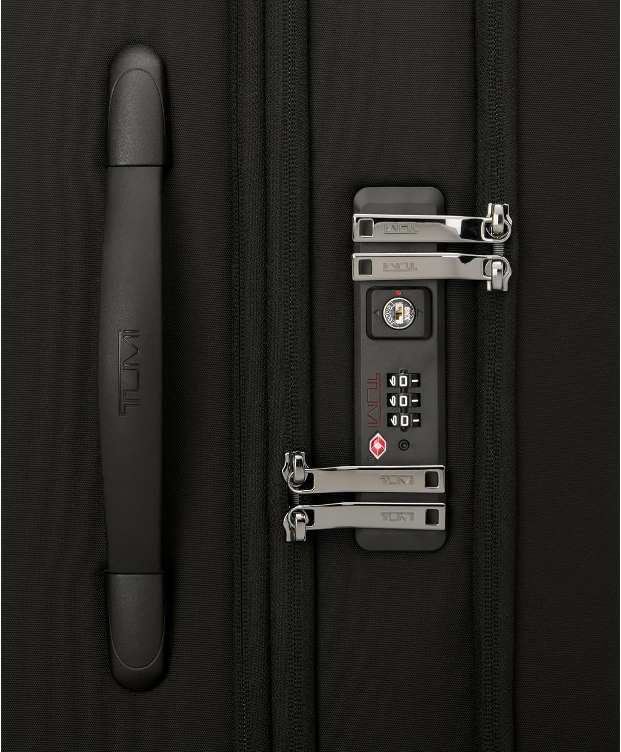 TUMI - Voyageur Leger 4 Wheeled Luggage - Women's Lightweight and Spacious, Sleek Silhouette, Durable Premium Suitcase - 29" Extended Trip Expandable Packing Case, Black with Gunmetal Hardware