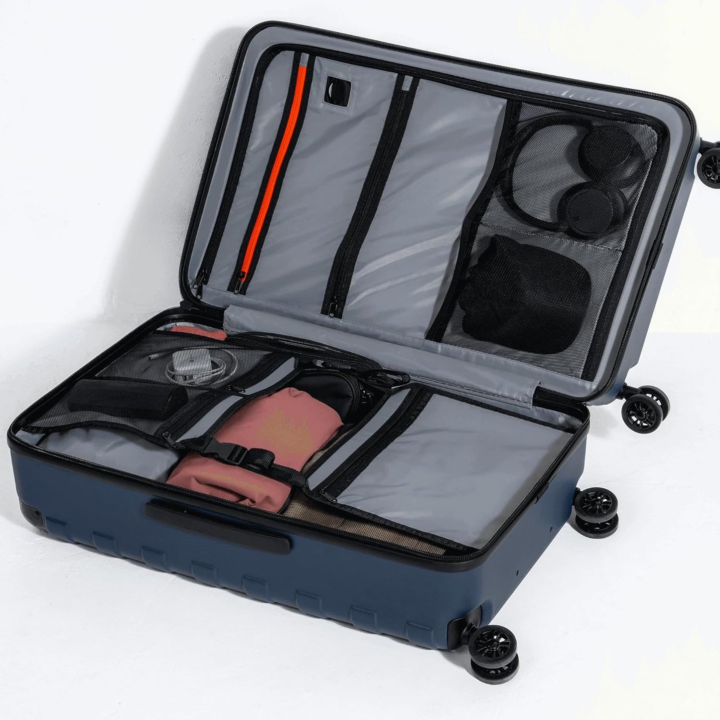 OGIO Renegade Vault Wheeled Travel Bag (4 Wheel Hard Side Luggage)