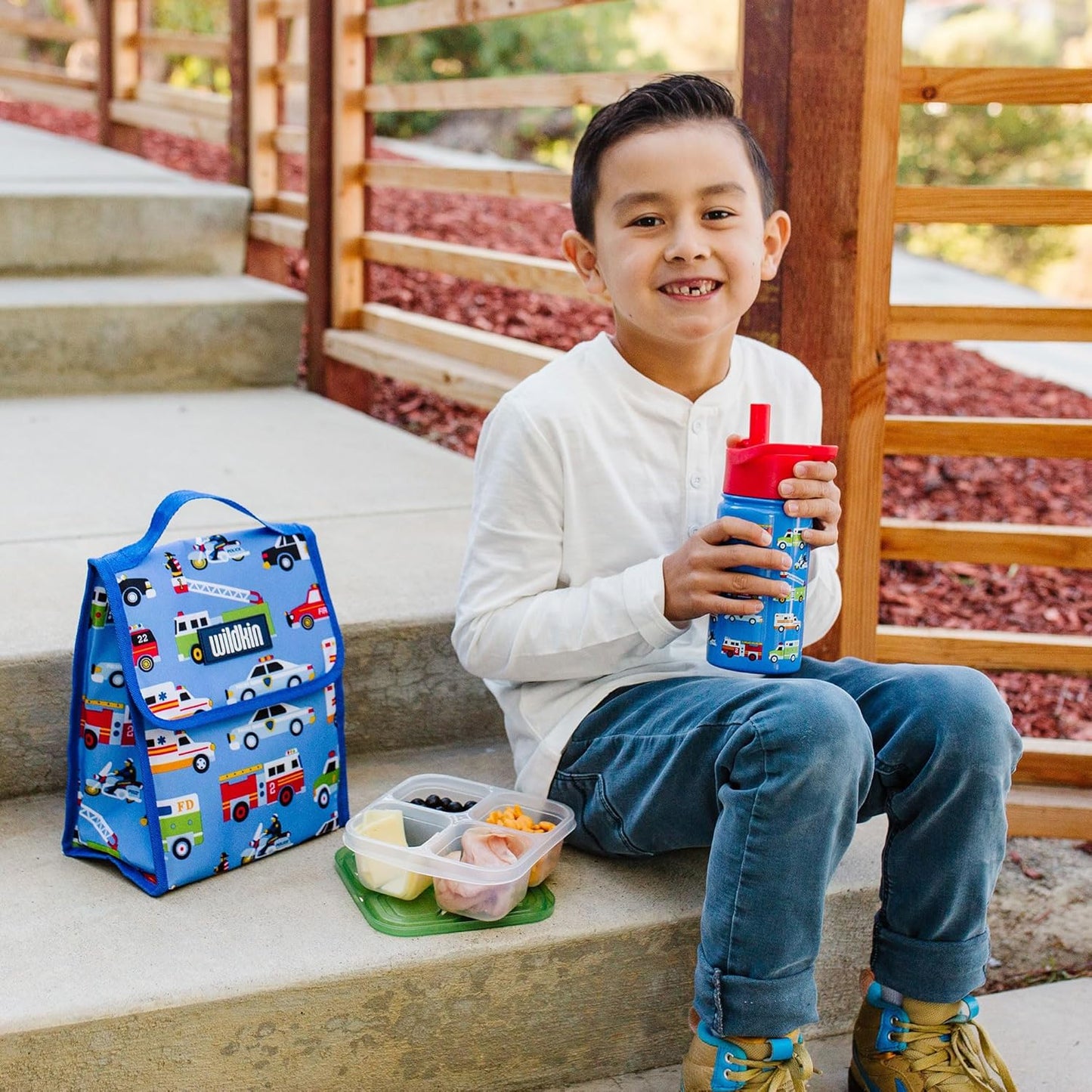 Wildkin Kids Insulated Lunch Bag – Reusable, Ideal for Hot/Cold Snacks, School & Travel - Heroes